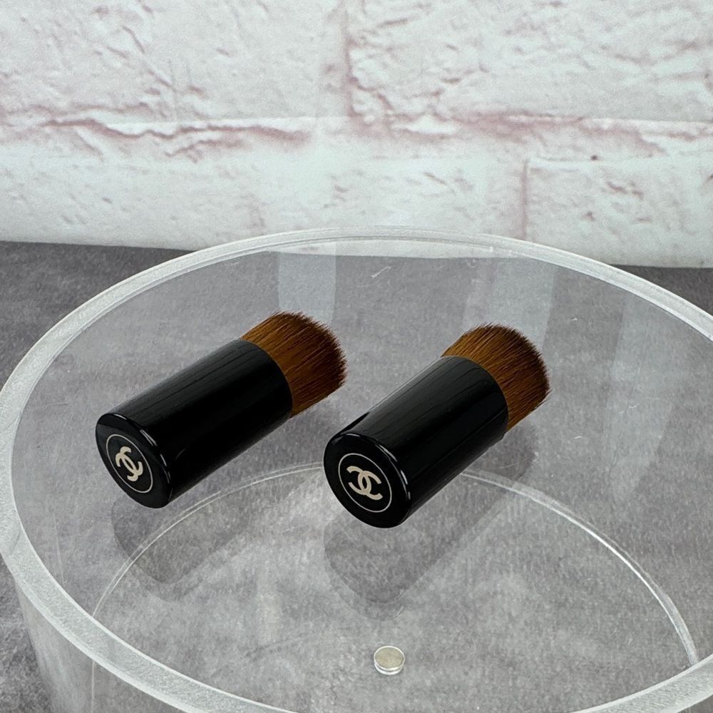 CHANEL Les Beiges Complexion Small Brushes